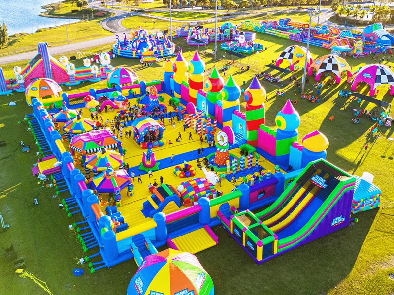 ปราสาทเป่าลมประกอบด้วยอะไรบ้าง?